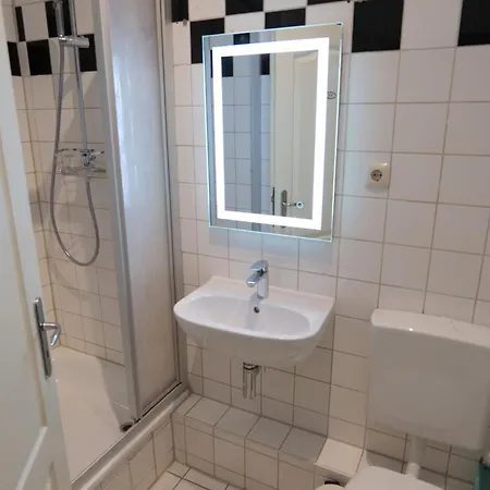 Apartment Am Schlossparkcenter - Abc362 *